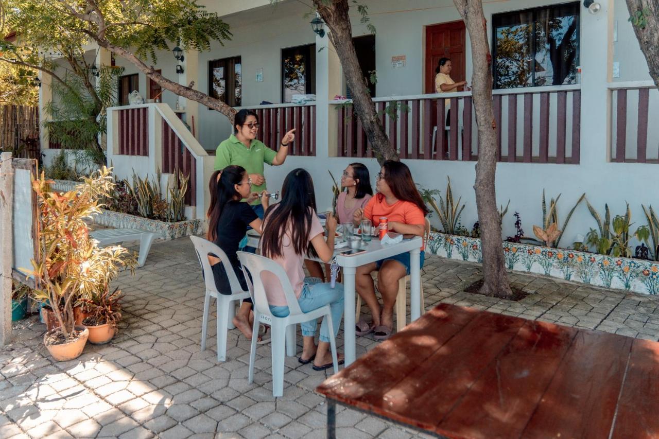 Island Front - Bangcogon Resort And Restaurant Oslob Εξωτερικό φωτογραφία