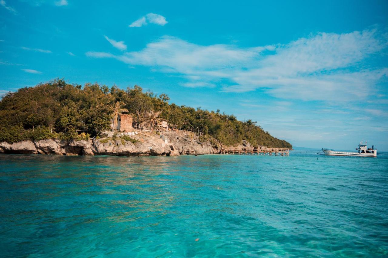 Island Front - Bangcogon Resort And Restaurant Oslob Εξωτερικό φωτογραφία